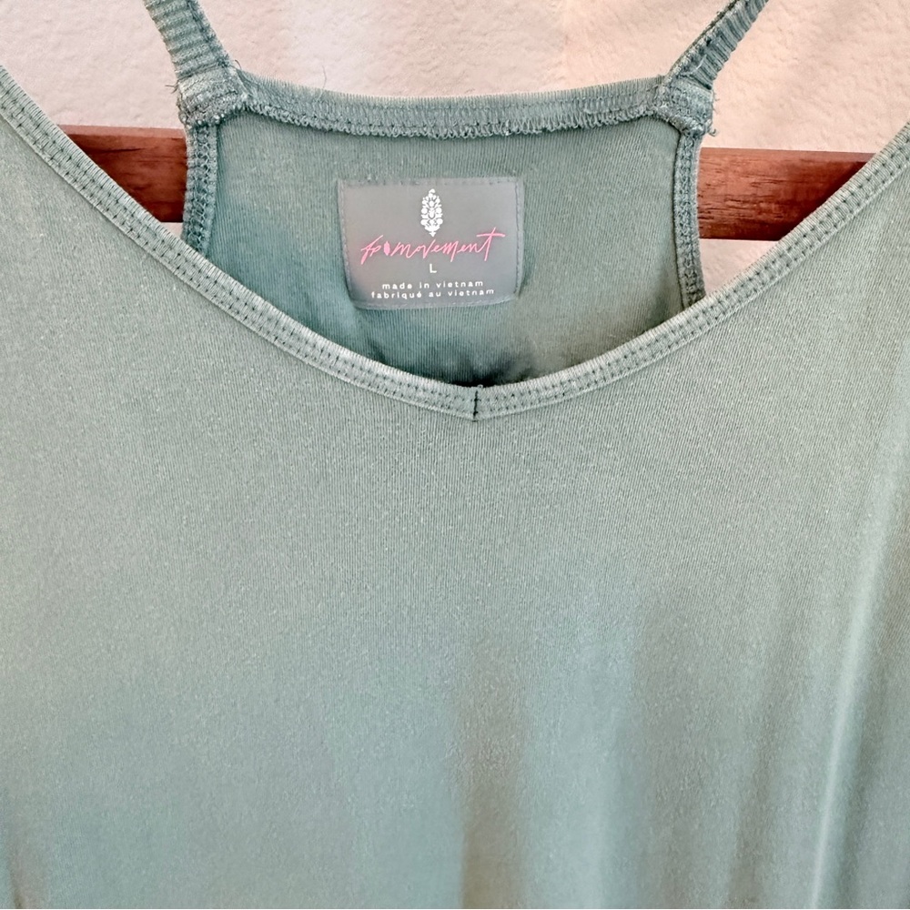 Free People Movement Hot Shot Romper Sage Green Jumpsuit Size Large - Picture 2 of 9
